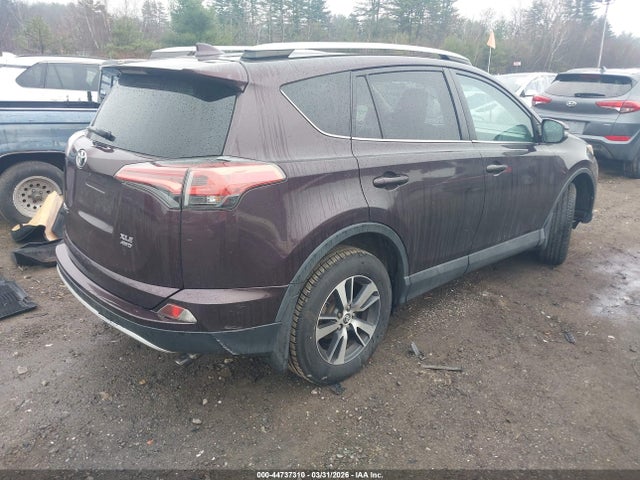 2T3RFREVXHW687235 Toyota Rav4 Xle