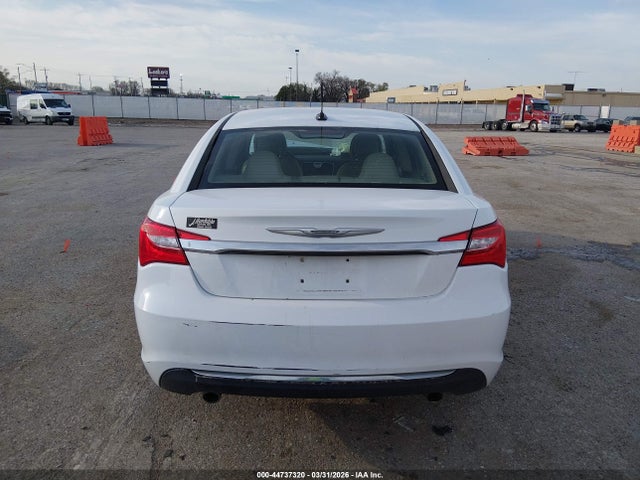 44737320 :رقم المزاد ، 1C3CCBBG9CN109031 vin ، 2012 Chrysler 200 Touring مزاد بيع