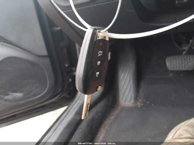 44737341 :رقم المزاد ، 1G1BC5SM7J7175571 vin ، 2018 Chevrolet Cruze Ls Auto مزاد بيع