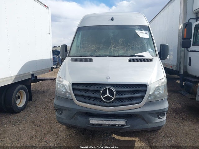 2016 Mercedes-benz Sprinter 3500 High Roof მანქანა იყიდება აუქციონზე, vin: WD3PF4CC0GP208188, აუქციონის ნომერი: 44737342