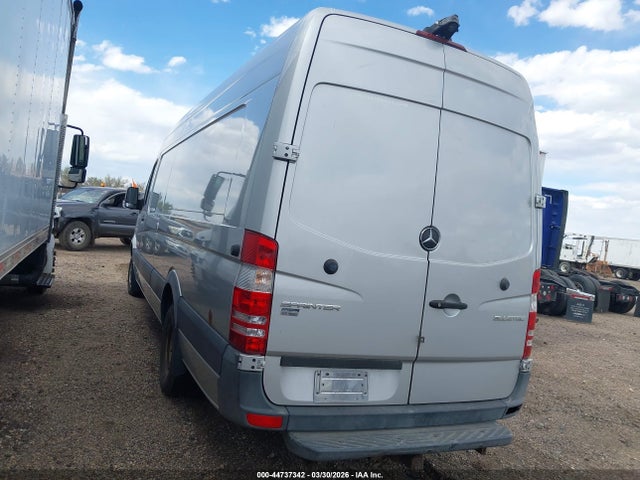 2016 Mercedes-benz Sprinter 3500 High Roof მანქანა იყიდება აუქციონზე, vin: WD3PF4CC0GP208188, აუქციონის ნომერი: 44737342