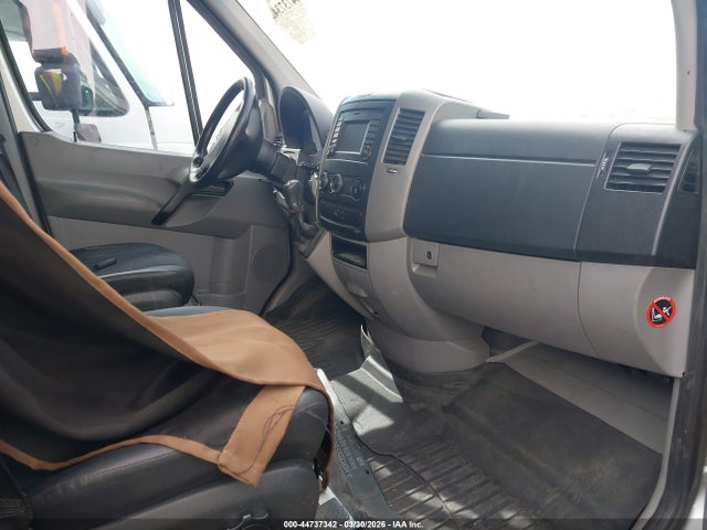 2016 Mercedes-benz Sprinter 3500 High Roof მანქანა იყიდება აუქციონზე, vin: WD3PF4CC0GP208188, აუქციონის ნომერი: 44737342