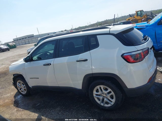Aukcja sprzedaży 2018 Jeep Compass Sport Fwd, vin: 3C4NJCAB0JT123113, numer aukcji: 44737369