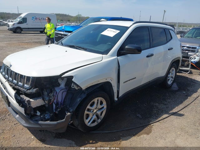 Aukcja sprzedaży 2018 Jeep Compass Sport Fwd, vin: 3C4NJCAB0JT123113, numer aukcji: 44737369