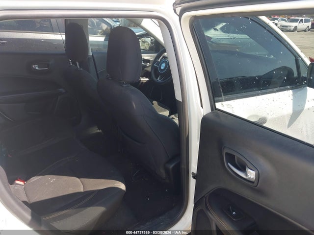 Aukcja sprzedaży 2018 Jeep Compass Sport Fwd, vin: 3C4NJCAB0JT123113, numer aukcji: 44737369