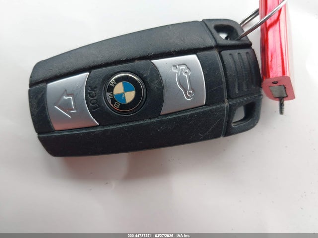 2015 BMW X1 WBAVM1C56FV314977 Photo 10