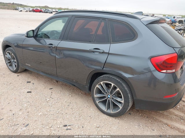 2015 BMW X1 WBAVM1C56FV314977 Photo 5