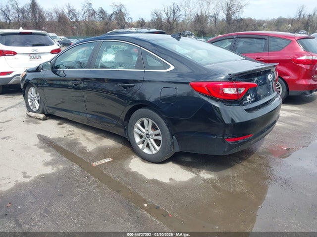 44737392 :رقم المزاد ، 5NPE24AF6GH281048 vin ، 2016 Hyundai Sonata Se مزاد بيع