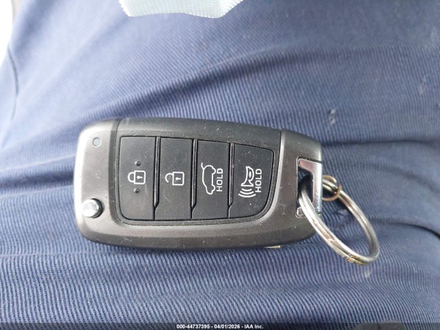 44737395 :رقم المزاد ، 3KPC24A66NE156320 vin ، 2022 Hyundai Accent Sel مزاد بيع