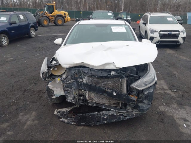 44737395 :رقم المزاد ، 3KPC24A66NE156320 vin ، 2022 Hyundai Accent Sel مزاد بيع