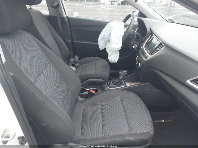 44737395 :رقم المزاد ، 3KPC24A66NE156320 vin ، 2022 Hyundai Accent Sel مزاد بيع