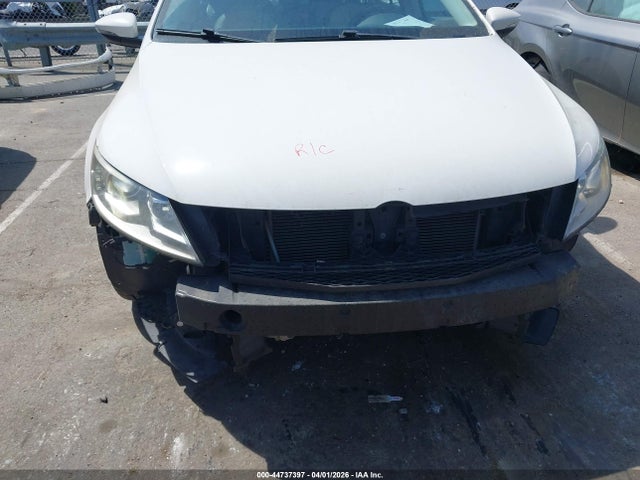 44737397 :رقم المزاد ، WVWRP7AN5DE532942 vin ، 2013 Volkswagen Cc 2.0t Lux مزاد بيع