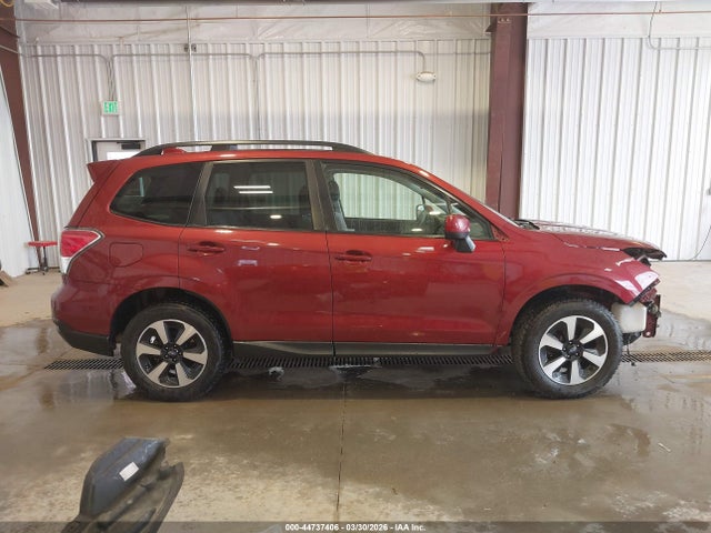 2017 Subaru Forester 2.5i Premium მანქანა იყიდება აუქციონზე, vin: JF2SJAGC7HH467880, აუქციონის ნომერი: 44737406