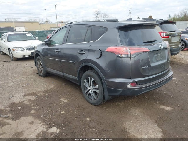 2016 TOYOTA RAV4 2T3BFREVXGW505386 Photo 2