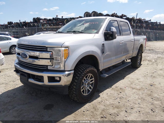 1FT7W2B68HEE98831 Ford F-250 Lariat