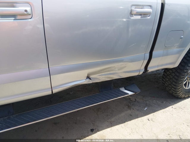 1FT7W2B68HEE98831 Ford F-250 Lariat