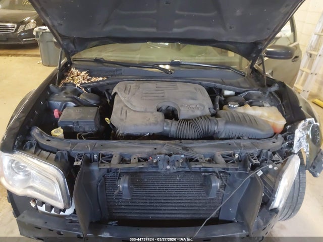 44737424 :رقم المزاد ، 2C3CCARG2EH276715 vin ، 2014 Chrysler 300 مزاد بيع