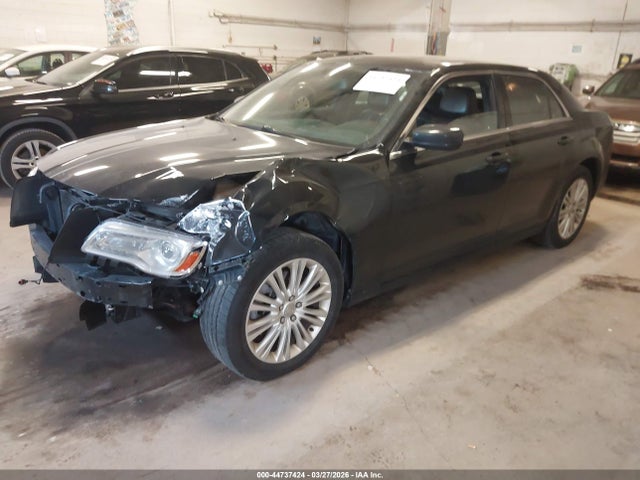 44737424 :رقم المزاد ، 2C3CCARG2EH276715 vin ، 2014 Chrysler 300 مزاد بيع