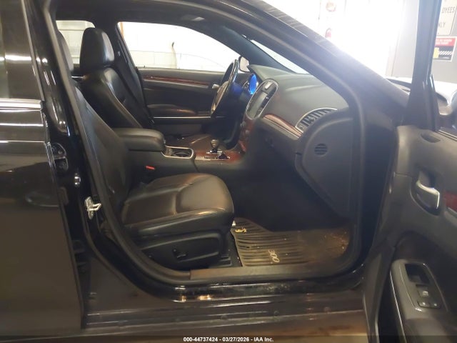 44737424 :رقم المزاد ، 2C3CCARG2EH276715 vin ، 2014 Chrysler 300 مزاد بيع