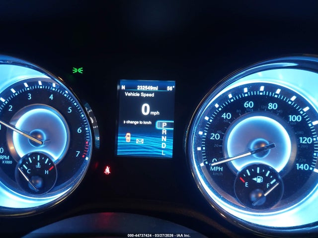44737424 :رقم المزاد ، 2C3CCARG2EH276715 vin ، 2014 Chrysler 300 مزاد بيع
