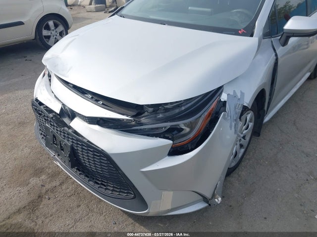 2021 Toyota Corolla Le მანქანა იყიდება აუქციონზე, vin: JTDEPMAE2MJ155409, აუქციონის ნომერი: 44737438
