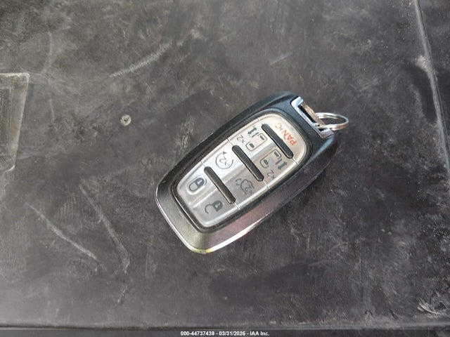 Продаж на аукціоні авто 2018 Chrysler Pacifica Limited, vin: 2C4RC1GG2JR288098, номер лоту: 44737439