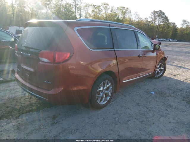 Продаж на аукціоні авто 2018 Chrysler Pacifica Limited, vin: 2C4RC1GG2JR288098, номер лоту: 44737439