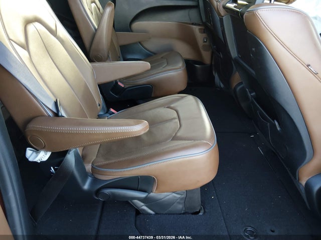 Продаж на аукціоні авто 2018 Chrysler Pacifica Limited, vin: 2C4RC1GG2JR288098, номер лоту: 44737439