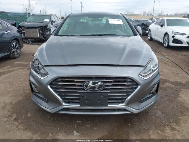 44737442 :رقم المزاد ، 5NPE24AF5JH648514 vin ، 2018 Hyundai Sonata Se مزاد بيع