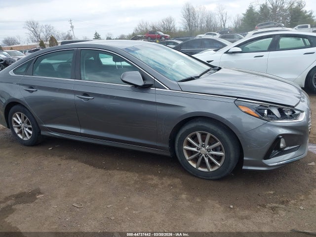 44737442 :رقم المزاد ، 5NPE24AF5JH648514 vin ، 2018 Hyundai Sonata Se مزاد بيع