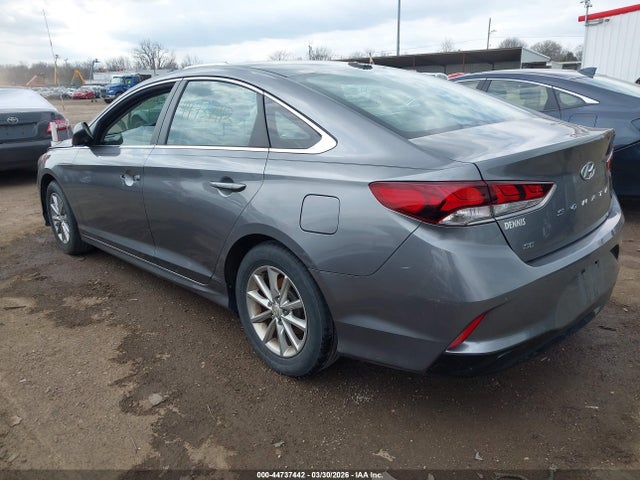 44737442 :رقم المزاد ، 5NPE24AF5JH648514 vin ، 2018 Hyundai Sonata Se مزاد بيع