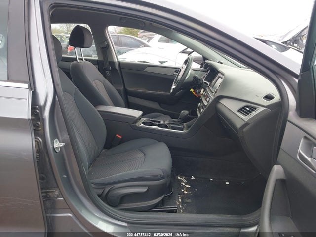 44737442 :رقم المزاد ، 5NPE24AF5JH648514 vin ، 2018 Hyundai Sonata Se مزاد بيع