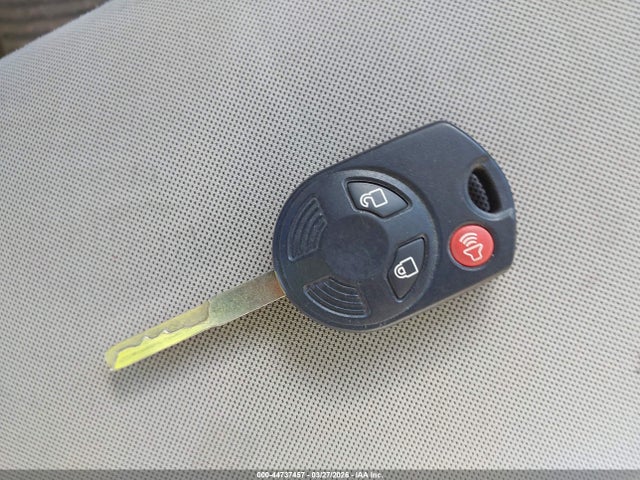 1FMCU0GX9EUB76724 Ford ESCAPE SE