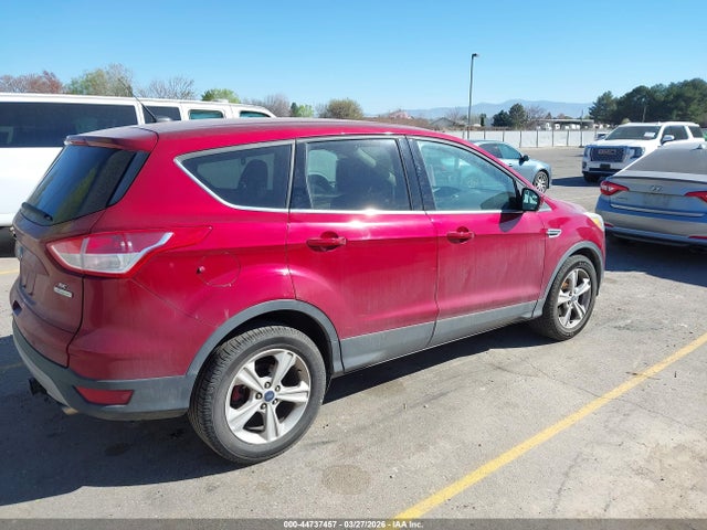 1FMCU0GX9EUB76724 Ford ESCAPE SE