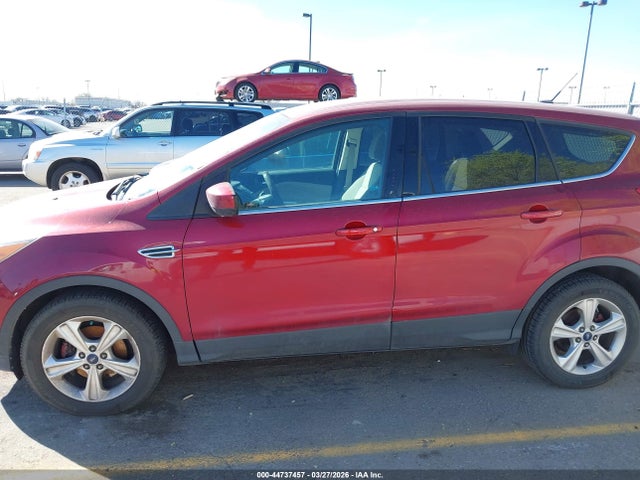 1FMCU0GX9EUB76724 Ford ESCAPE SE