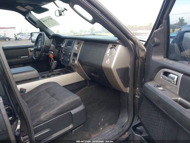 Ford Expedition El Xlt 2016 1FMJK1HT8GEF43527 Image 5