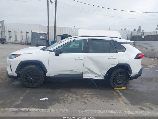 Toyota RAV4 LE 2021 2T3H1RFVXMW150092 Image 14