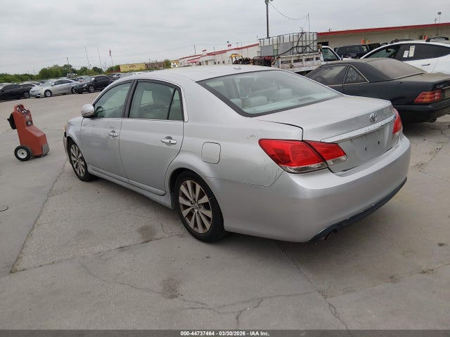 2011 TOYOTA AVALON 4T1BK3DB2BU399971 Photo 2
