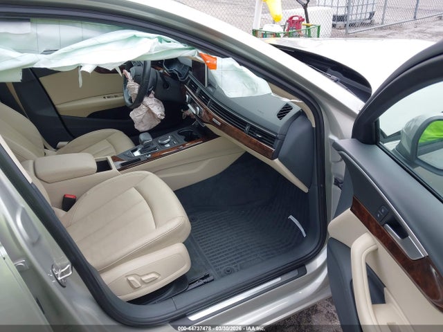 2017 AUDI A4 WAUANAF45HN029608 Photo 4