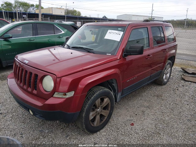 44737518 :رقم المزاد ، 1C4NJRBB0ED696347 vin ، 2014 Jeep Patriot Sport مزاد بيع