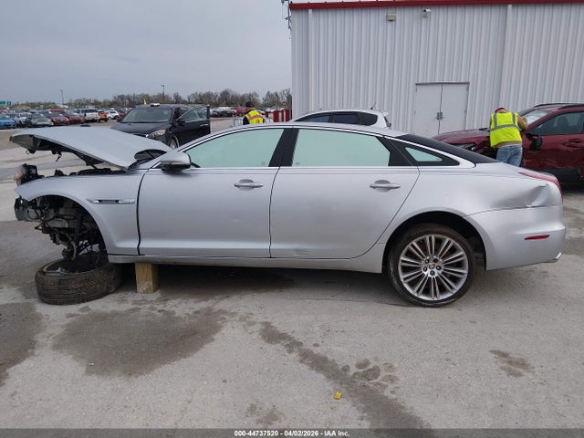 Продажа на аукционе авто 2012 Jaguar Xj Xjl Supercharged, vin: SAJWA2GE2CMV31834, номер лота: 44737520