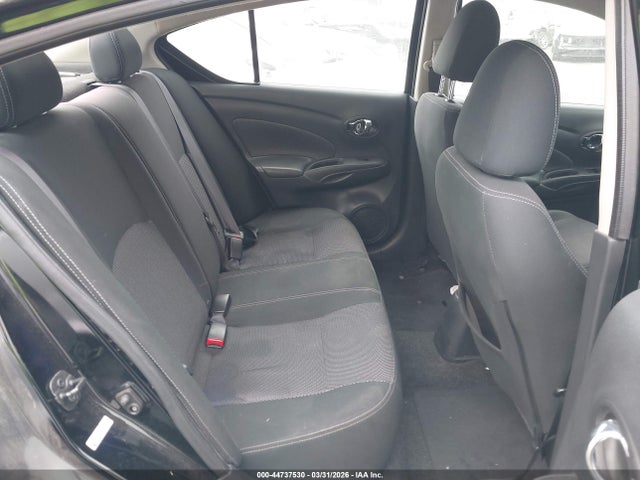 3N1CN7AP2JL827119 Nissan Versa 1.6 Sv