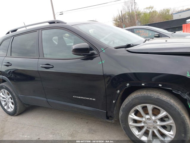 2022 Jeep Cherokee Latitude Lux Fwd მანქანა იყიდება აუქციონზე, vin: 1C4PJLMX8ND537168, აუქციონის ნომერი: 44737556