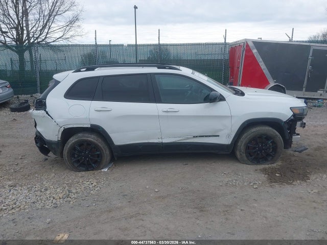 1C4PJMMB4PD106873 Jeep Cherokee Altitude Lux 4x4