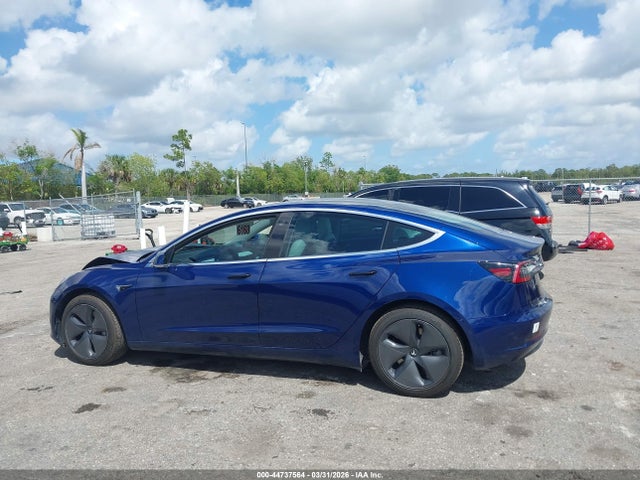 Продажа на аукционе авто 2018 Tesla Model 3 Long Range/performance, vin: 5YJ3E1EB2JF096537, номер лота: 44737564