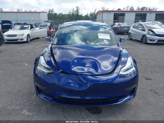 Продажа на аукционе авто 2018 Tesla Model 3 Long Range/performance, vin: 5YJ3E1EB2JF096537, номер лота: 44737564