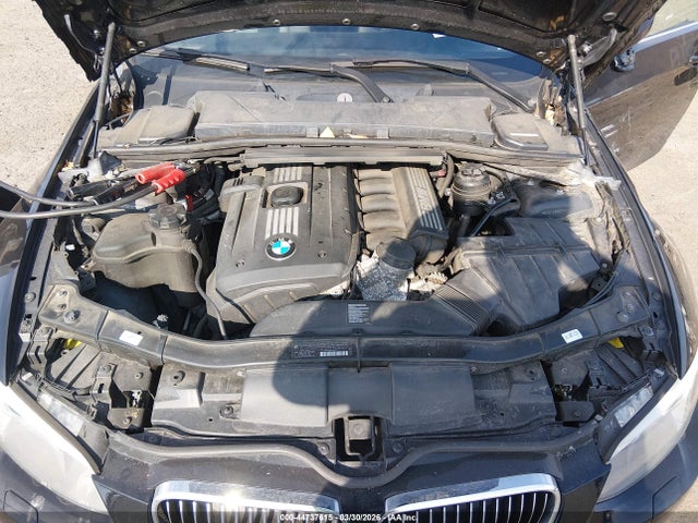 2013 Bmw 328i მანქანა იყიდება აუქციონზე, vin: WBAKE3C53DJ077025, აუქციონის ნომერი: 44737615
