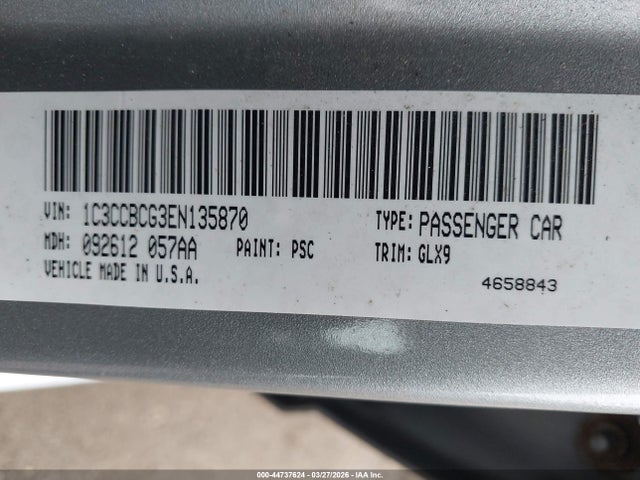 2014 Chrysler 200 Limited მანქანა იყიდება აუქციონზე, vin: 1C3CCBCG3EN135870, აუქციონის ნომერი: 44737624