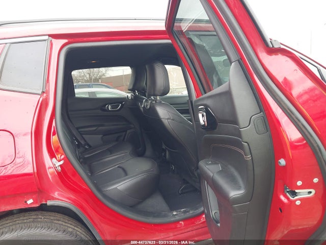 44737623 :رقم المزاد ، 3C4NJDCB7NT157624 vin ، 2022 Jeep Compass (red) Edition 4x4 مزاد بيع