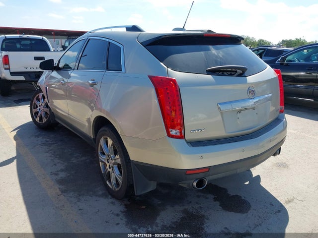 44737626 :رقم المزاد ، 3GYFNCE35FS518939 vin ، 2015 Cadillac Srx Performance Collection مزاد بيع